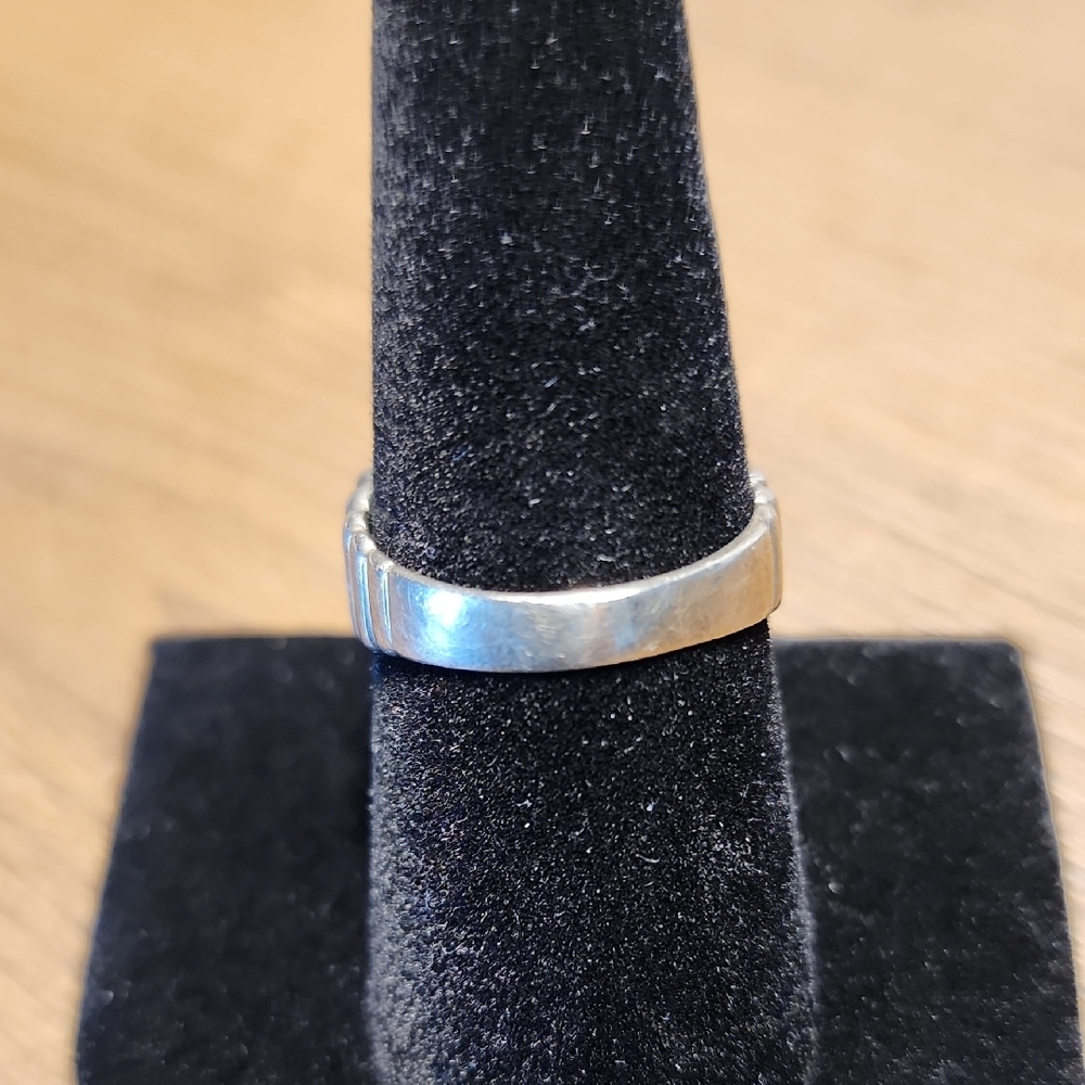 Silver Ribbed Ring - image 6
